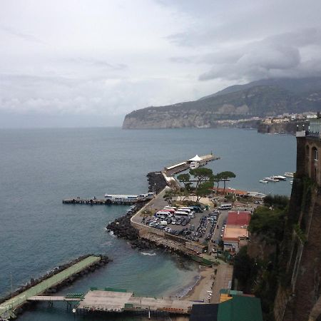 Casa Mami - Luxury Apartment And Pool - Sorrento Esterno foto