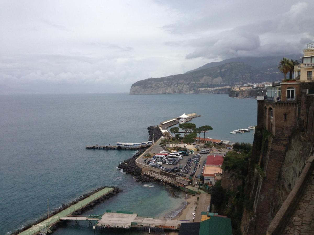 Casa Mami - Luxury Apartment And Pool - Sorrento Esterno foto