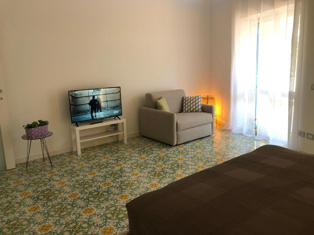 Casa Mami - Luxury Apartment And Pool - Sorrento Esterno foto