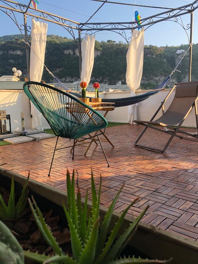 Casa Mami - Luxury Apartment And Pool - Sorrento Esterno foto